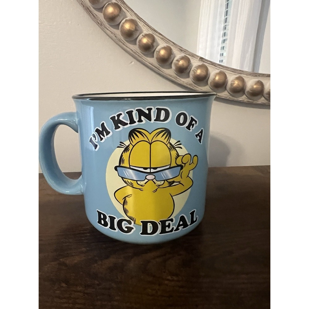 Garfield Im Kind‎ of a Big Deal 20 oz Coffee Mug Silver Buffalo